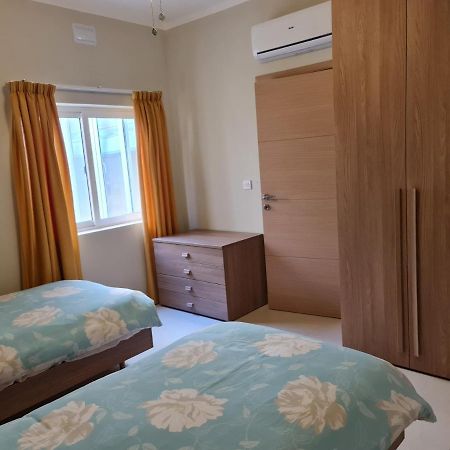 Appartement Sea Breeze à Zebbug  Extérieur photo